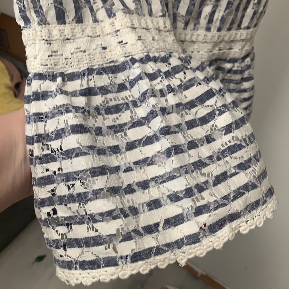 Dress - Picture 4 of 5